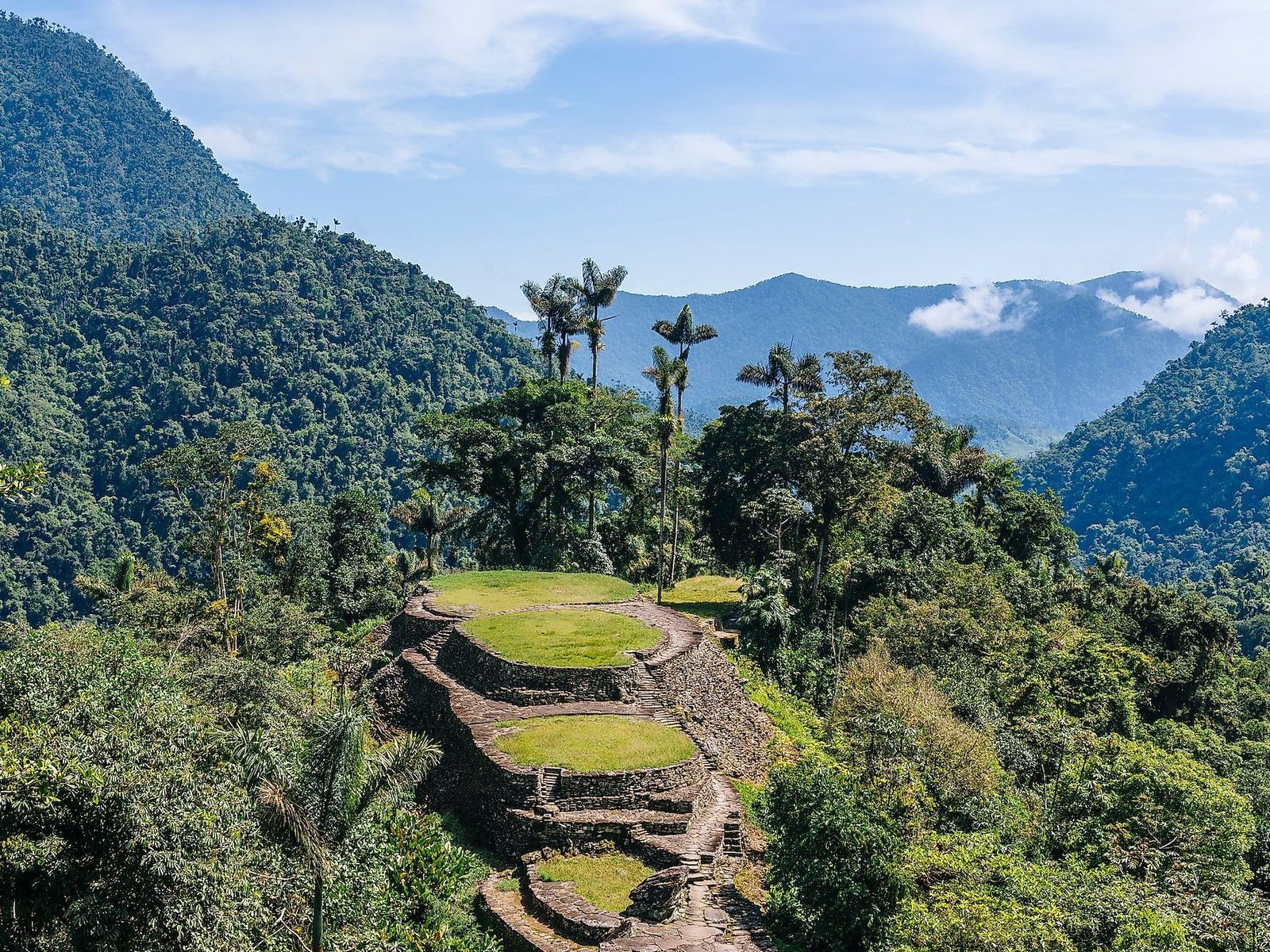Stone steps on the trail to Ciudad Perdida